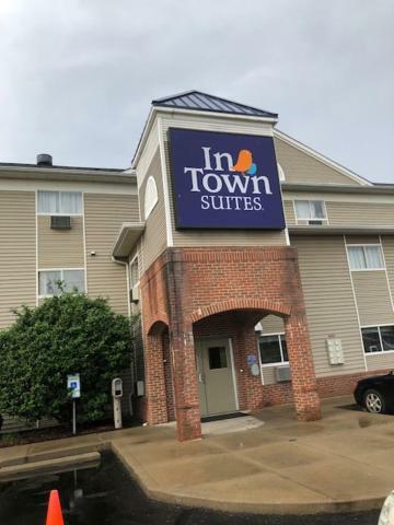 Intown Suites Extended Stay Cincinnati Oh - Феърфийлд Екстериор снимка